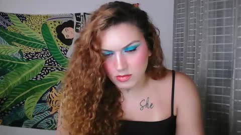 Snapshot of bettytaylor23 chatting on 12.21.25 bettytaylor23 online show from 12.21.25