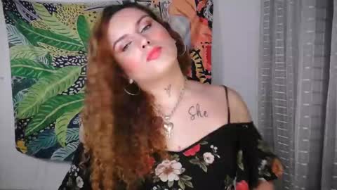 Snapshot of bettytaylor23 chatting on 01.14.26 bettytaylor23 online show from 01.14.26