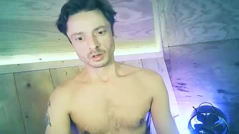 Snapshot of beukenstein chatting on 01.26.25 . online show from 01.26.25