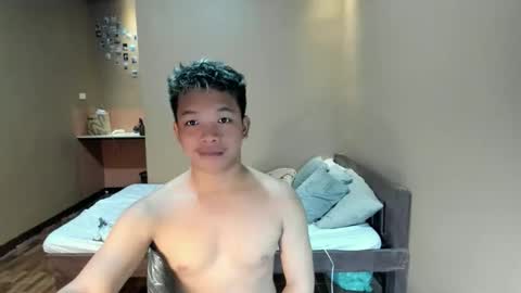 Adrian online show from 05.08.26