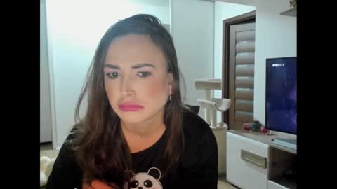   BeyonceDoll       Twitter DollBeyonce    online show from 01.25.25