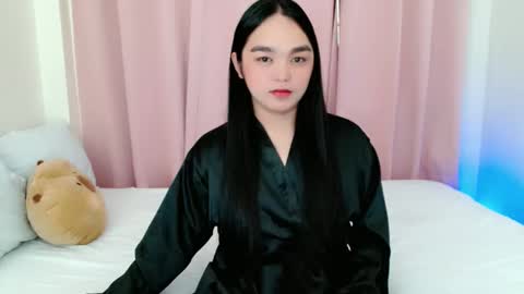 Snapshot of bhabytrans69 chatting on 05.22.26 BHABY 3 online show from 05.22.26