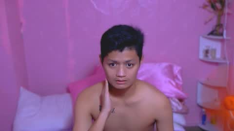 Snapshot of bhillrhey121103 chatting on 10.24.25 bhillrhey121103 online show from 10.24.25