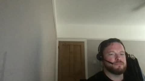 Snapshot of bhm2022 chatting on 10.09.25 bhm2022 online show from 10.09.25