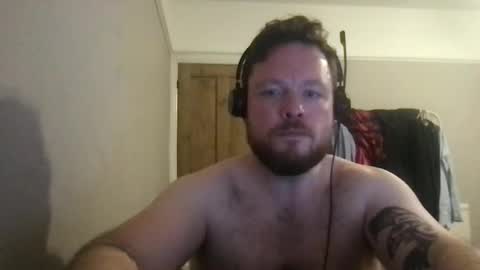 Snapshot of bhm2022 chatting on 10.14.25 bhm2022 online show from 10.14.25