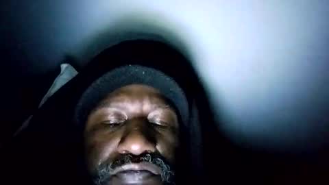 bi582945 online show from 11.28.25