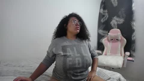 Bianca Tuesday to Sunday from 2am to 6am UTC-5 online show from 03.01.25