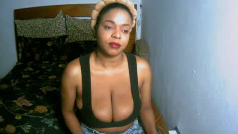 Snapshot of bianca_ebony chatting on 04.05.26 bianca ebony online show from 04.05.26