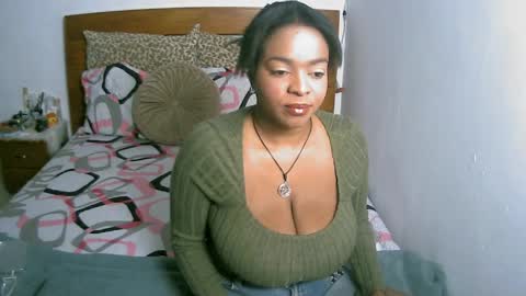 Snapshot of bianca_ebony chatting on 04.10.26 bianca ebony online show from 04.10.26