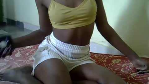 Snapshot of bianca_juicy22 chatting on 02.04.25 Bianca online show from 02.04.25