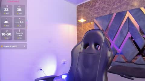 Snapshot of bianca_vega_ chatting on 12.14.25 bianca_vega_ online show from 12.14.25