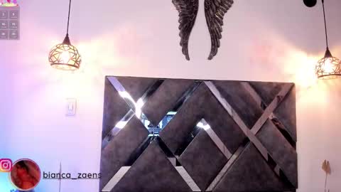  B I A N C A  online show from 01.08.26