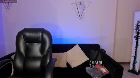 Snapshot of biancapierce_ chatting on 07.15.26 Bianca Pierce online show from 07.15.26