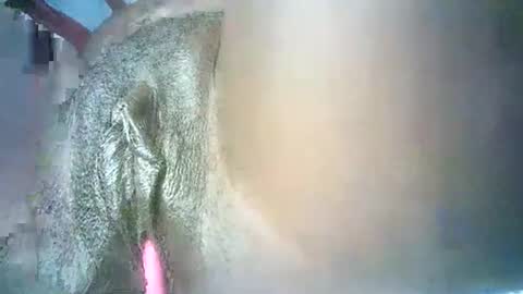 Snapshot of biass_ebony234 chatting on 03.08.25 pretty online show from 03.08.25