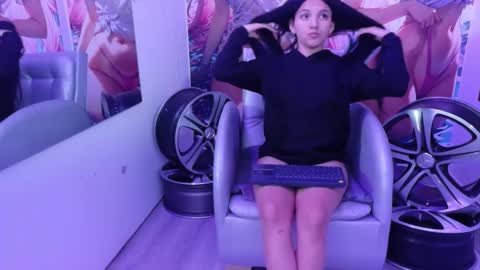 Snapshot of bibi_03 chatting on 09.09.25 Bibiana online show from 09.09.25