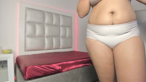 bibiana_js_ online show from 11.04.25