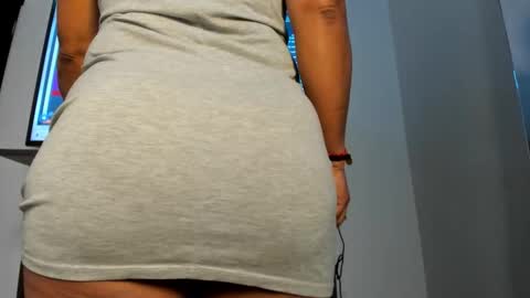 Snapshot of bibiana_js_ chatting on 02.04.26 bibiana_js_ online show from 02.04.26