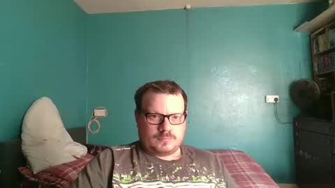 Snapshot of bidan1986 chatting on 03.08.25 bigdan1986 online show from 03.08.25