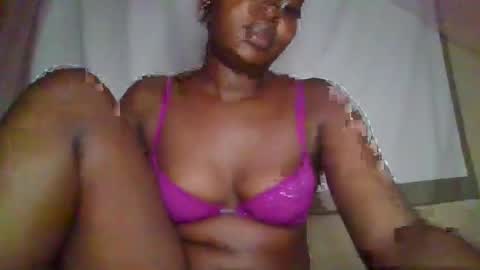 Snapshot of big_diva chatting on 03.12.25 big_diva online show from 03.12.25