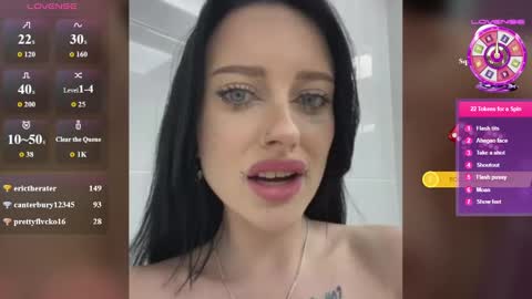 Snapshot of bigassbitch911 chatting on 12.09.24 EvaAndersonXxX online show from 12.09.24