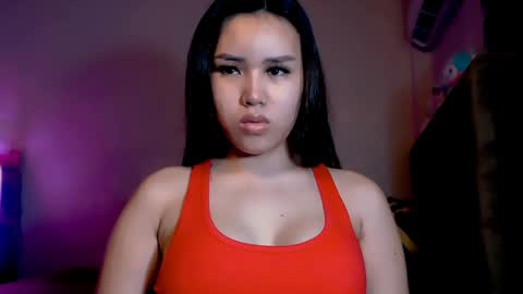 Snapshot of bigassslutdoll chatting on 12.30.24 Mia online show from 12.30.24