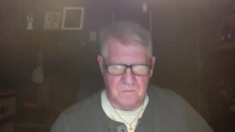 Snapshot of bigbeerdrinker1 chatting on 10.31.25 bigbeerdrinker online show from 10.31.25