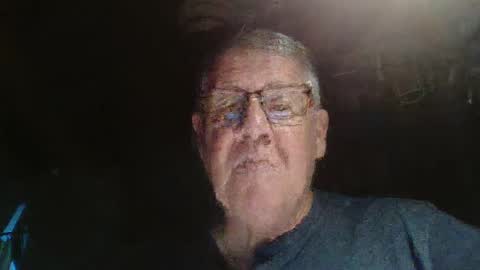 Snapshot of bigbeerdrinker1 chatting on 11.13.25 bigbeerdrinker online show from 11.13.25