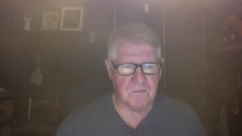 Snapshot of bigbeerdrinker1 chatting on 11.23.25 bigbeerdrinker online show from 11.23.25