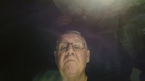 Snapshot of bigbeerdrinker1 chatting on 11.29.25 bigbeerdrinker online show from 11.29.25