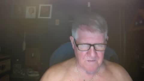 Snapshot of bigbeerdrinker1 chatting on 01.14.26 bigbeerdrinker online show from 01.14.26