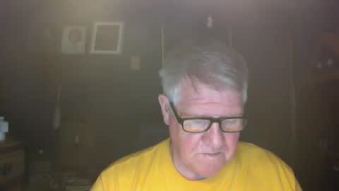 Snapshot of bigbeerdrinker1 chatting on 01.19.26 bigbeerdrinker online show from 01.19.26