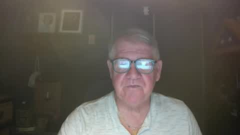 Snapshot of bigbeerdrinker1 chatting on 03.29.26 bigbeerdrinker online show from 03.29.26