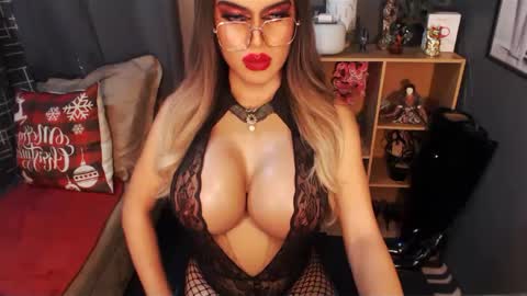 Loraine Cruz online show from 02.09.25