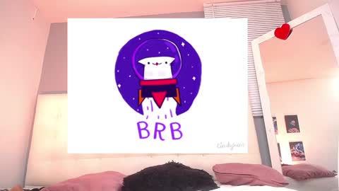 Snapshot of bigbooty_mommy chatting on 12.18.24 Mia online show from 12.18.24