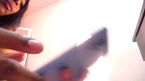 Snapshot of bigbooty_mommy chatting on 12.24.24 Mia online show from 12.24.24