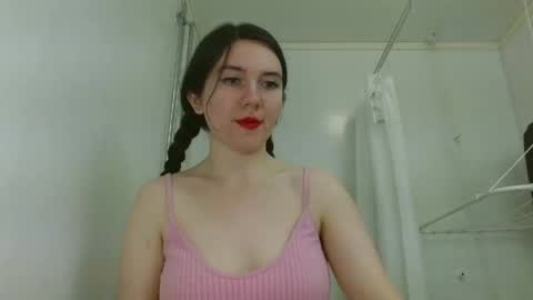 Snapshot of bigbootybunny chatting on 04.29.26 Isabella online show from 04.29.26