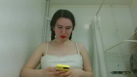 Snapshot of bigbootybunny chatting on 05.06.26 Isabella online show from 05.06.26