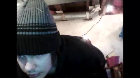 AllOfTheLovin online show from 01.27.25