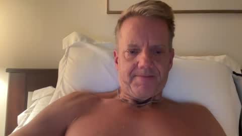 Snapshot of bigbradad64 chatting on 08.04.26 Don online show from 08.04.26
