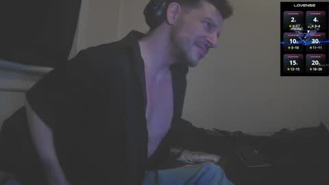 Jon - Im Straight online show from 11.11.25