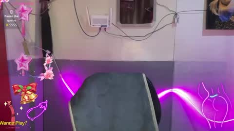 queen amanda online show from 12.13.24