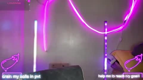 queen amanda online show from 04.01.26