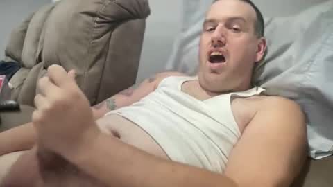 Snapshot of bigcocksuckingslut chatting on 12.23.24 bigcocksuckingslut online show from 12.23.24