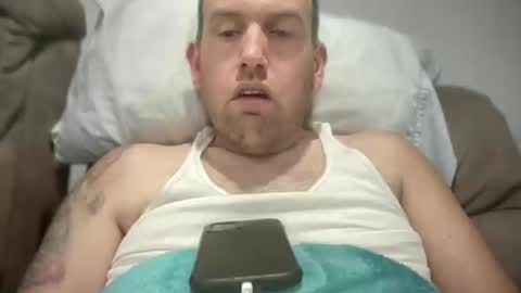 Snapshot of bigcocksuckingslut chatting on 12.28.24 bigcocksuckingslut online show from 12.28.24