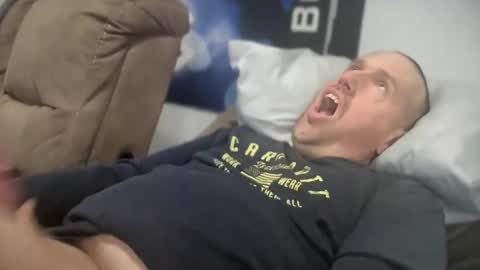 Snapshot of bigcocksuckingslut chatting on 02.01.25 bigcocksuckingslut online show from 02.01.25