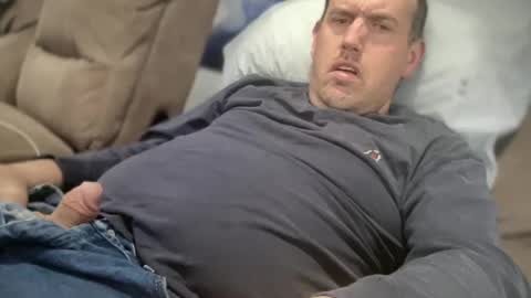 Snapshot of bigcocksuckingslut chatting on 03.08.25 bigcocksuckingslut online show from 03.08.25