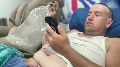 Snapshot of bigcocksuckingslut chatting on 10.26.25 bigcocksuckingslut online show from 10.26.25