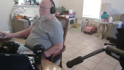 Snapshot of bigcraig123 chatting on 02.22.26 Craig online show from 02.22.26