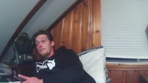 Snapshot of bigdaddycumz chatting on 12.08.24 Bigdaddycumz online show from 12.08.24