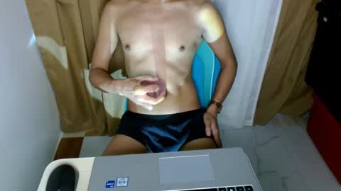 Snapshot of bigdickasian_gay chatting on 11.06.25 bigdickasian_gay online show from 11.06.25